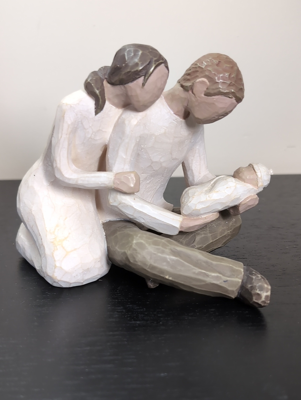 Willow Tree New Life Parents with Newborn Baby Figurine Susan Lordi
